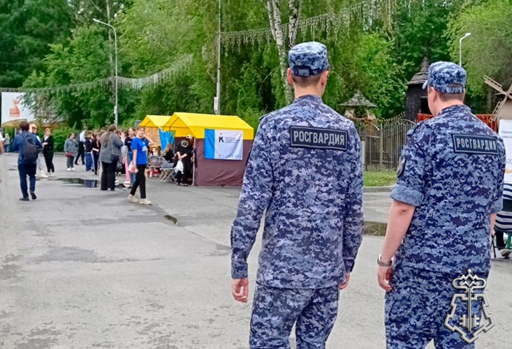 Росгвардейцы выполнили задачи по охране правопорядка на массовых молодежных мероприятиях в Курганской области