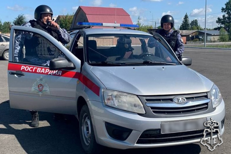 Росгвардия в Зауралье приняла участие во Всероссийских учениях на объектах образования (видео)