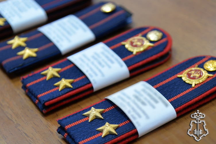 В Зауралье офицерам Росгвардии присвоены специальные звания на одну ступень выше