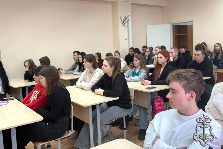 В Зауралье росгвардейцы почтили память воинов-интернационалистов