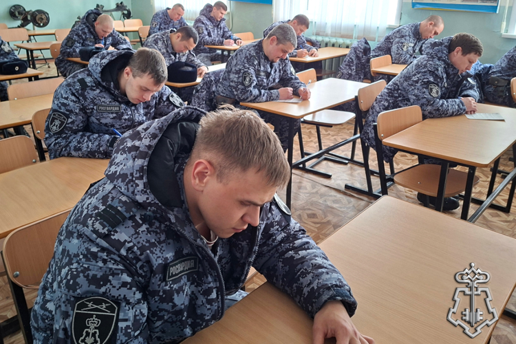 В Зауралье определили лучших по профессии среди сотрудников вневедомственной охраны Росгвардии