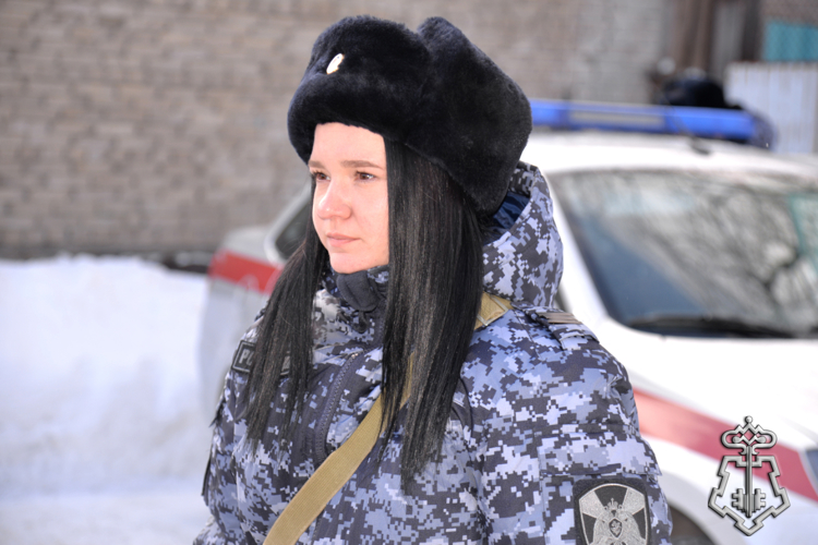 Сотрудница Росгвардии рассказала курганским журналистам о своей профессии  (видео)