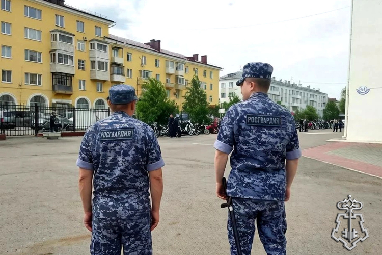Безопасность массовых мероприятий в Зауралье обеспечили сотрудники Росгвардии