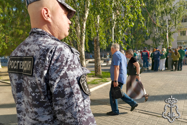Росгвардия обеспечила безопасность в День памяти и скорби в Курганской области