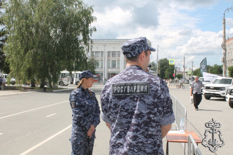 При участии Росгвардии в Зауралье обеспечена безопасность празднования Дня России