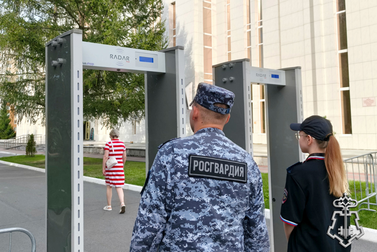 Безопасность масштабных культурных событий обеспечена в Зауралье при участии Росгвардии
