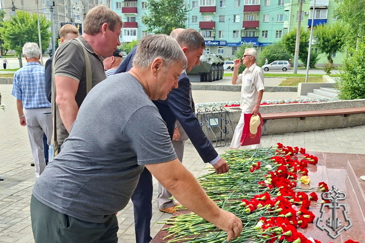 Память ветеранов боевых действий почтили представители Росгвардии в Кургане