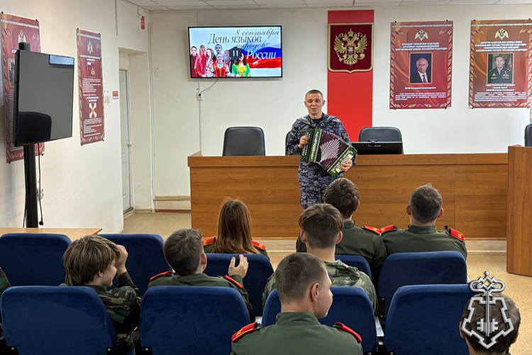 День открытых дверей для школьников Зауралья прошел в региональном управлении Росгвардии