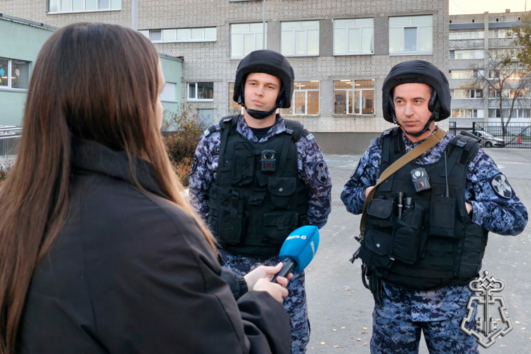В Зауралье сотрудники вневедомственной охраны Росгвардии проводят мероприятия к профессиональному празднику